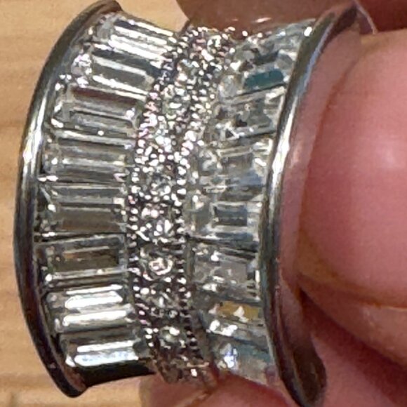 Vtg Nolan Miller Earrings Explosive Hoop Baguette Clear Rhinestone Box Pierced - Picture 4 of 9